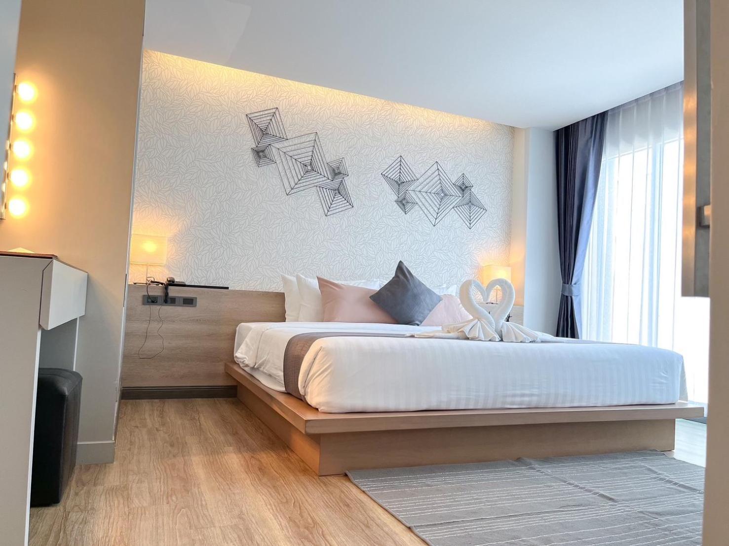 Slive Hotel Surin Exterior foto